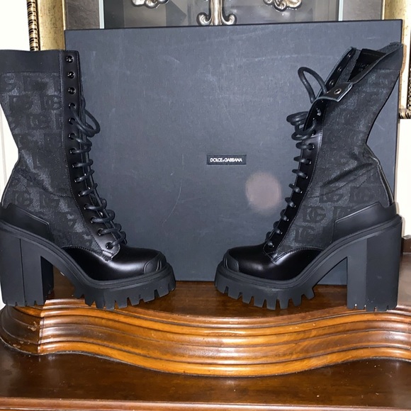BNWT DESIGNER DOLCE & GABBANA STIVALETTO ANTIK + MAGLINA LOGO BOOT, NERO COLOR - Picture 11 of 13